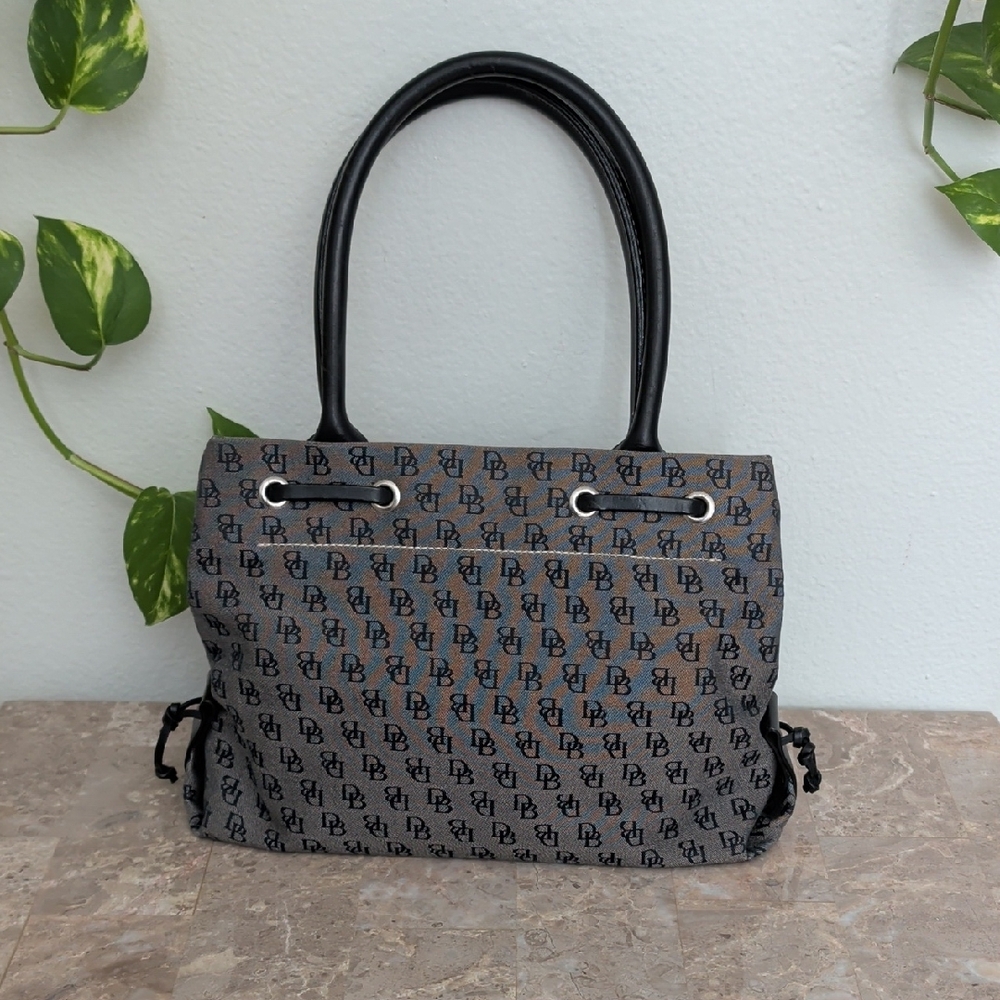 Vintage Dooney & Bourke Purse - Picture 2 of 12